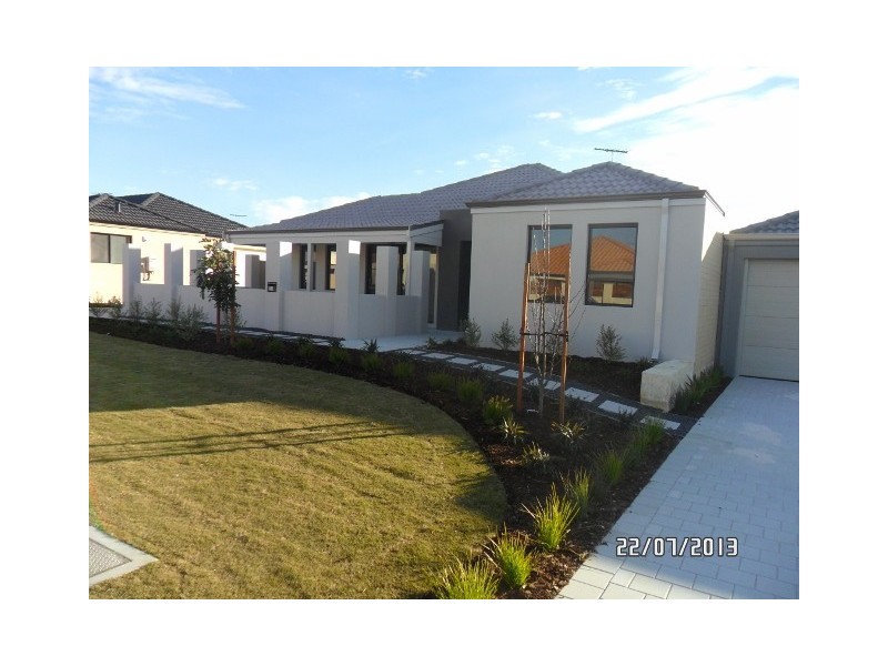 26-2 SKEIT RD, Darch WA 6065