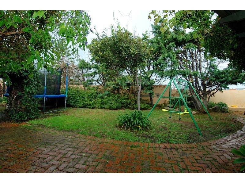 22 West Coast Drive, Marmion WA 6020