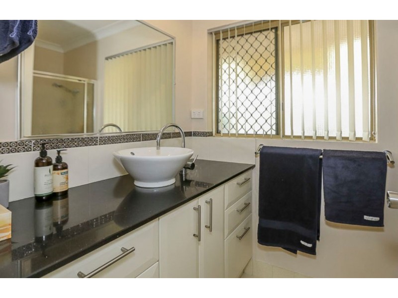 12 Gipsy Court, Beldon WA 6027