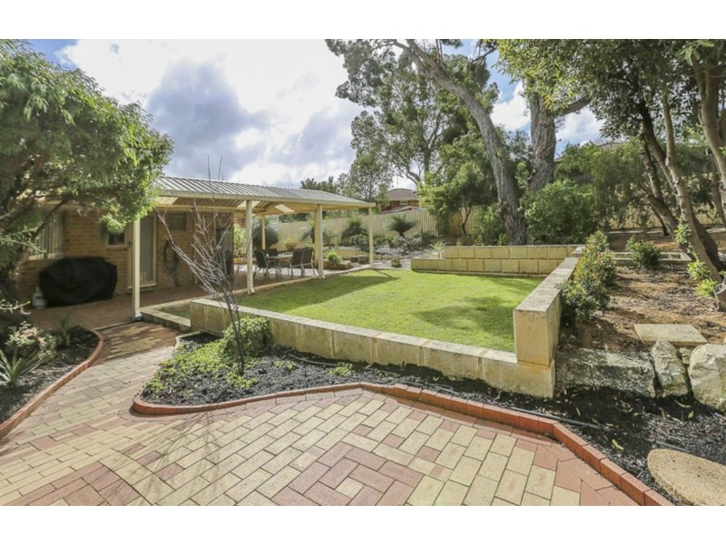 12 Gipsy Court, Beldon WA 6027