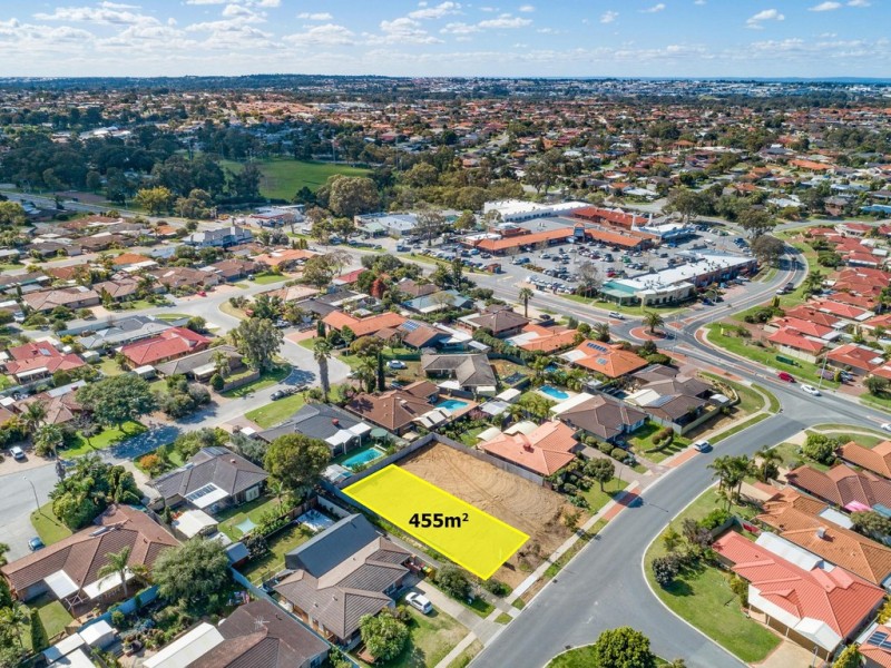 199 Twickenham Drive, Kingsley WA 6026