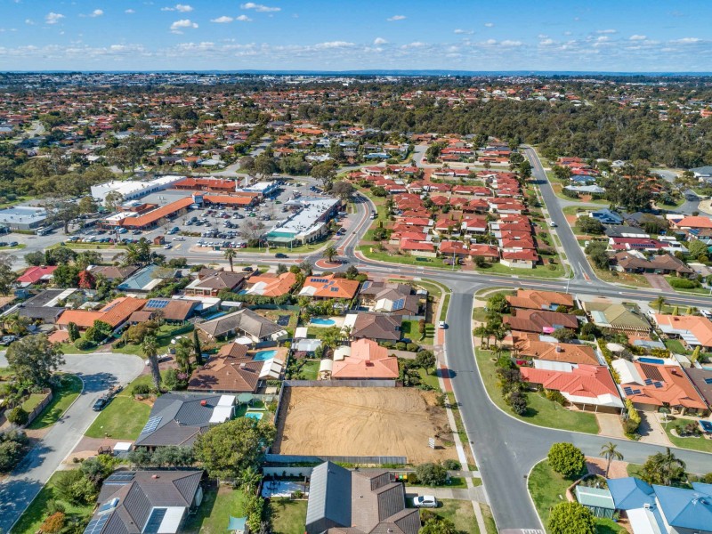 199 Twickenham Drive, Kingsley WA 6026