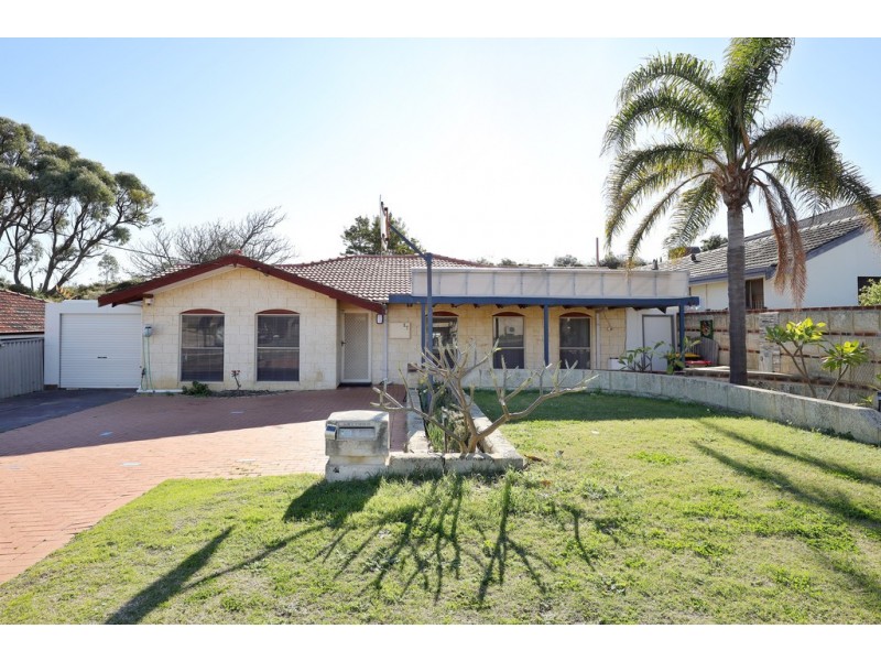 27 Maritana Road, Kallaroo WA 6025