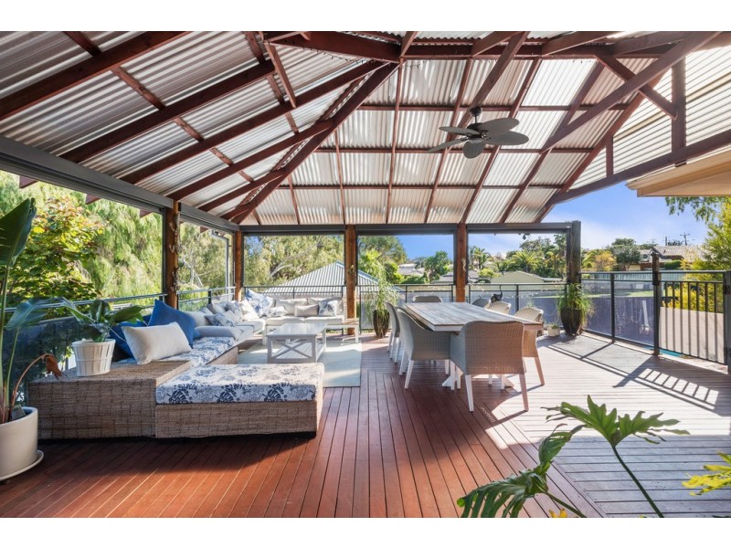 15 Balmoral Way, Kallaroo WA 6025