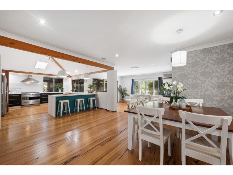 15 Balmoral Way, Kallaroo WA 6025