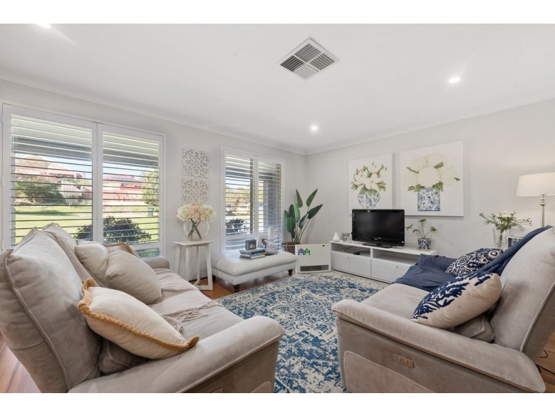 15 Balmoral Way, Kallaroo WA 6025