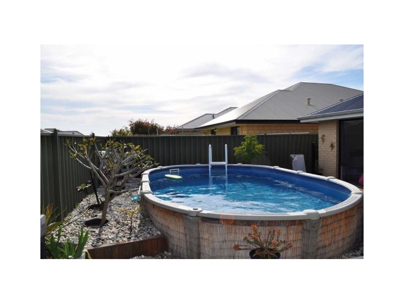 11 CLONTARF, Butler WA 6036