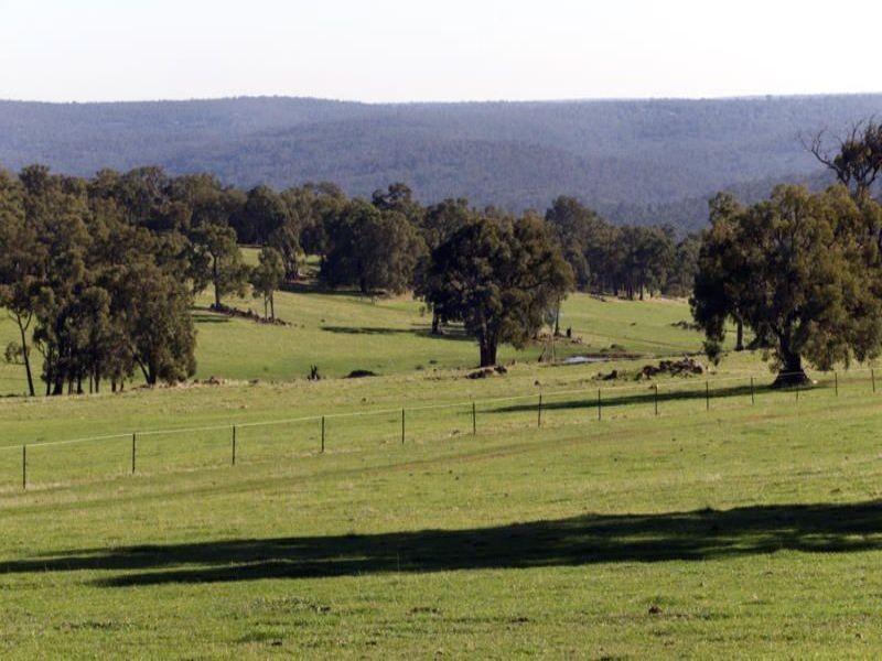 133 Potoroo Retreat, Gidgegannup WA 6083