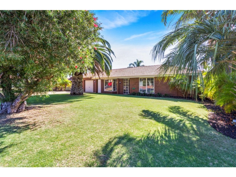 7 Coventry Court, Kingsley WA 6026