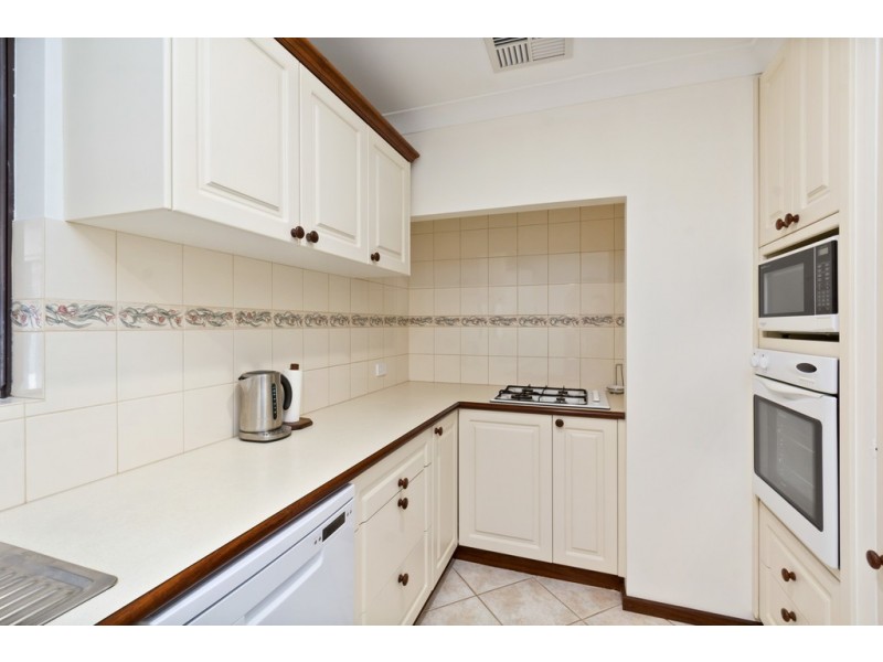 7 Coventry Court, Kingsley WA 6026