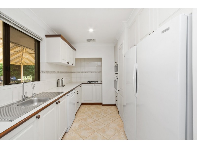 7 Coventry Court, Kingsley WA 6026