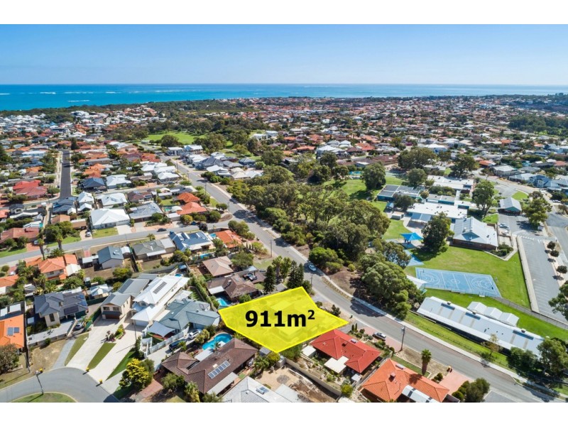 58 Lymburner Drive, Hillarys WA 6025