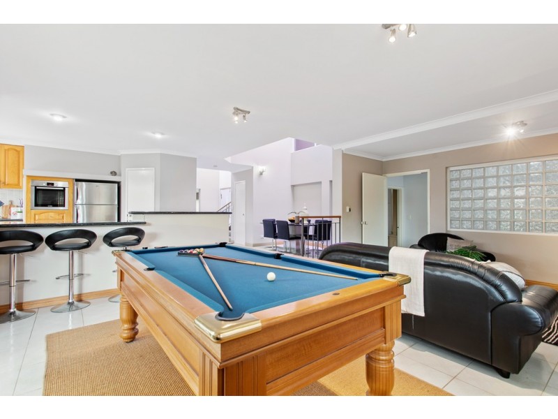 179 Sequoia Road, Duncraig WA 6023