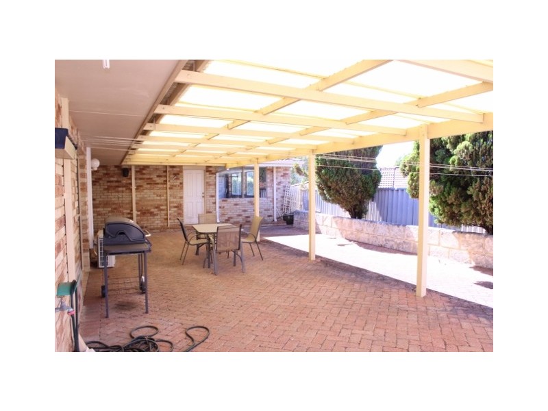 2 Clinker Road, Ocean Reef WA 6027