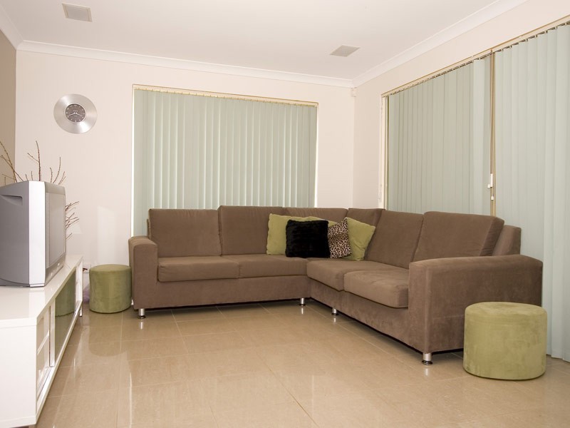 3 Longwood Mews, Landsdale WA 6065