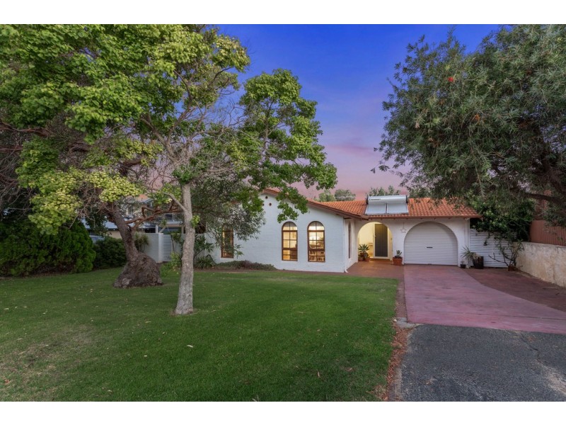 26 Arkwell Way, Marmion WA 6020