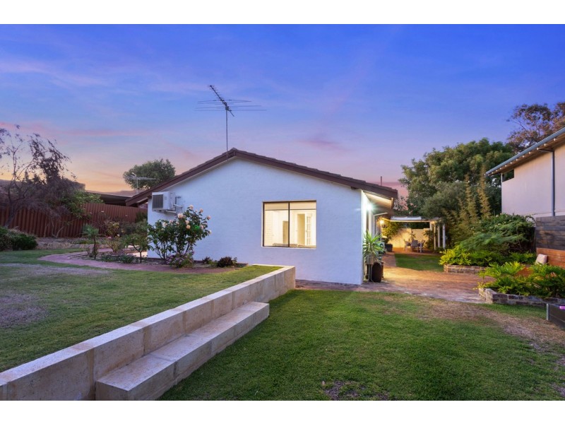 26 Arkwell Way, Marmion WA 6020