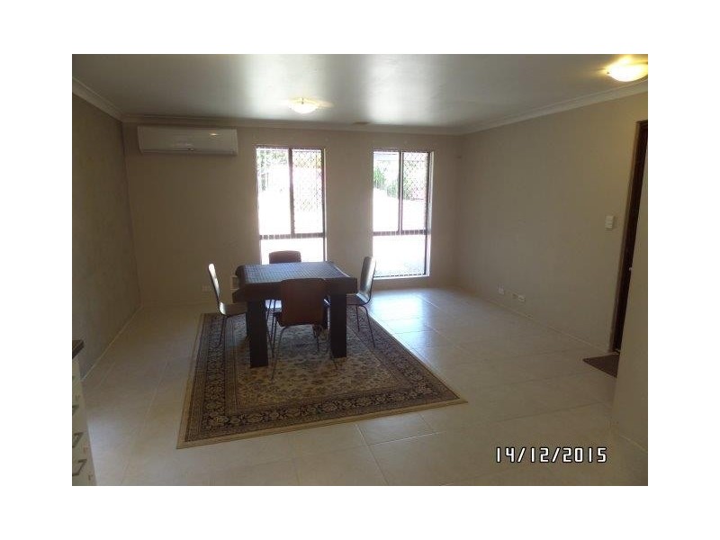 4/87 WARBURTON AVE, Padbury WA 6025