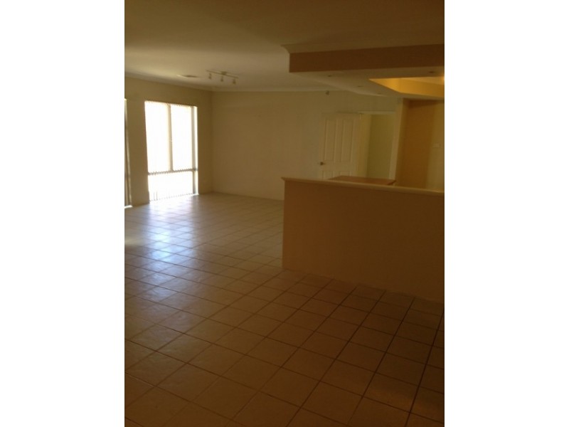 29 BRIGHTLANDS, Carramar WA 6031