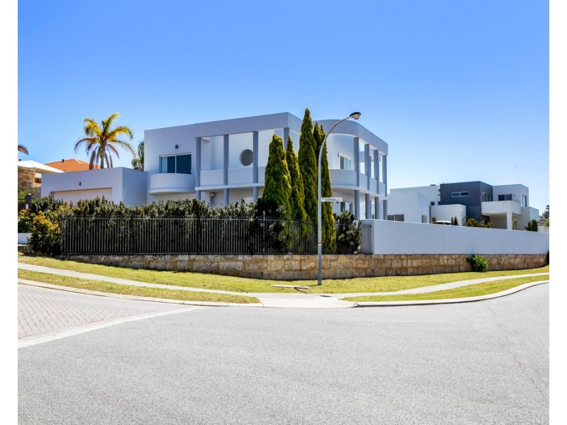 2 Kirribilli Court, Kallaroo WA 6025