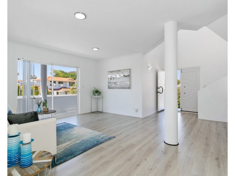 2 Kirribilli Court, Kallaroo WA 6025