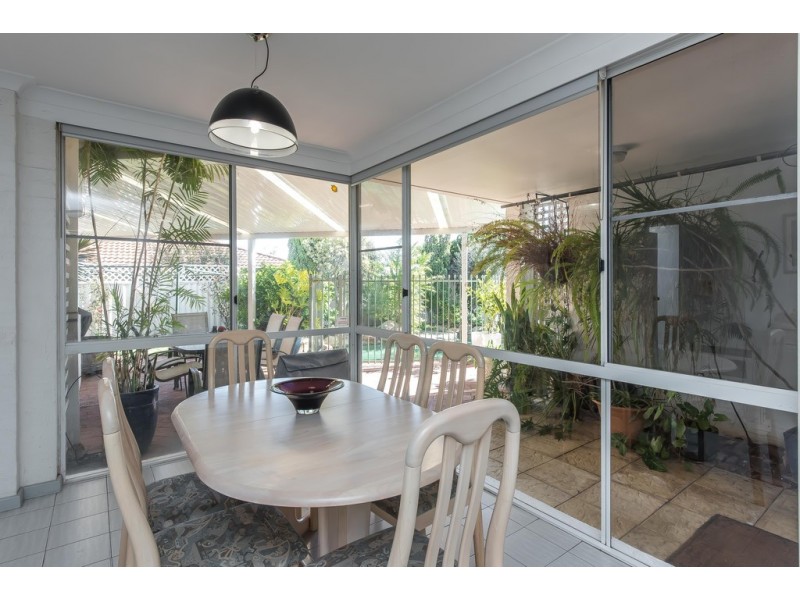 7 Wingala Grove, Kallaroo WA 6025