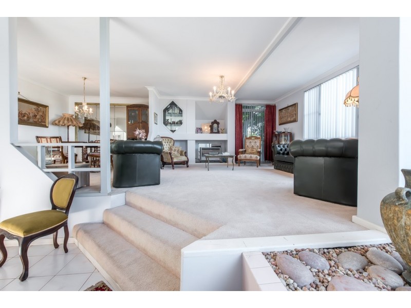 7 Wingala Grove, Kallaroo WA 6025