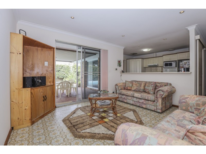 6 Strathyre Drive, Duncraig WA 6023