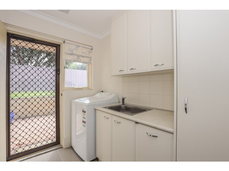 6 Strathyre Drive, Duncraig WA 6023