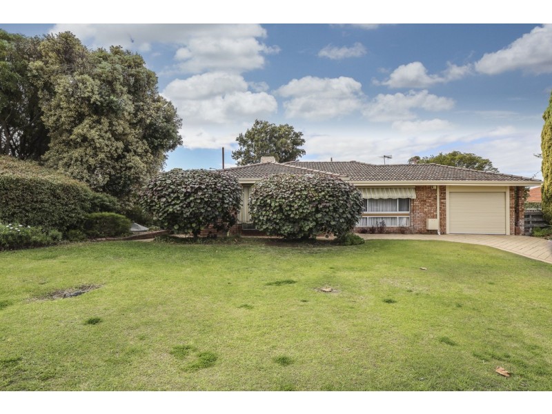 6 Strathyre Drive, Duncraig WA 6023
