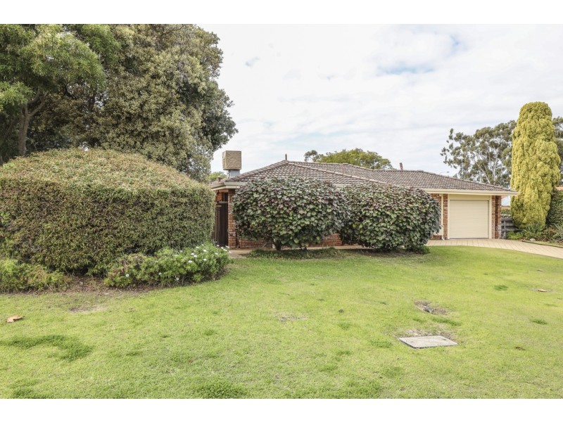 6 Strathyre Drive, Duncraig WA 6023
