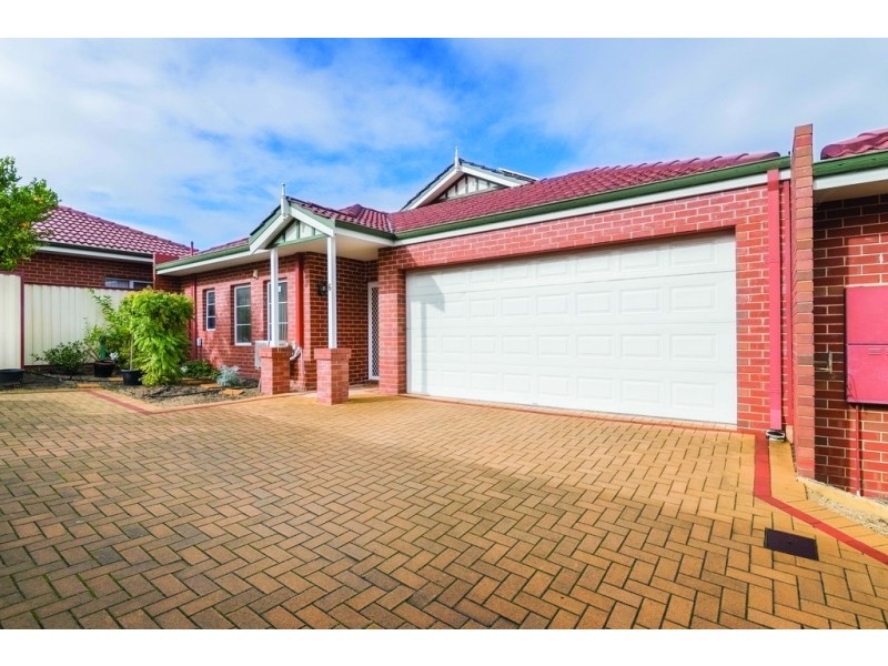6/25 Siderno Rise, Hocking WA 6065