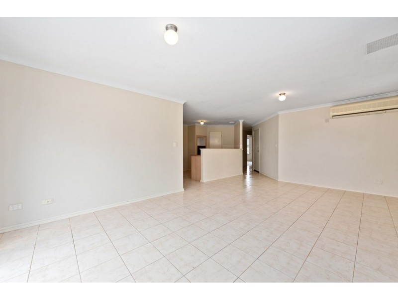 37 Denver Avenue, Madeley WA 6065