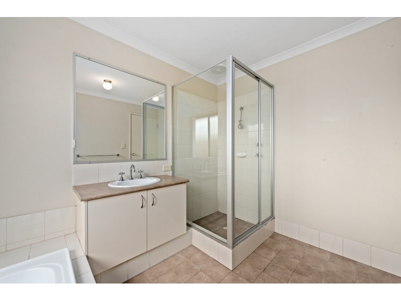 37 Denver Avenue, Madeley WA 6065