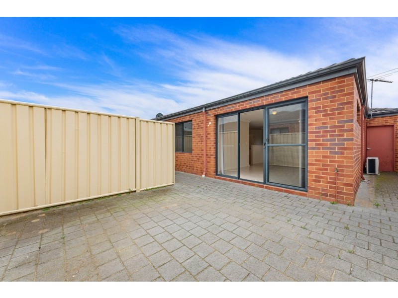 37 Denver Avenue, Madeley WA 6065