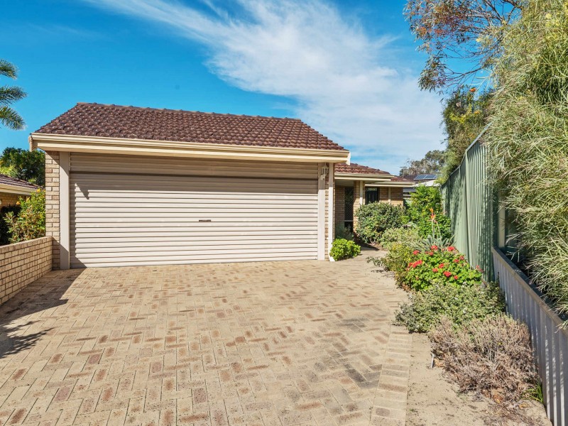 6b Dunbar Close, Kingsley WA 6026