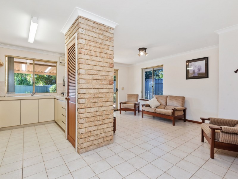 6b Dunbar Close, Kingsley WA 6026