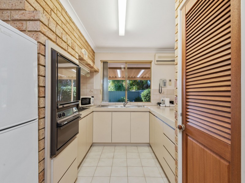 6b Dunbar Close, Kingsley WA 6026