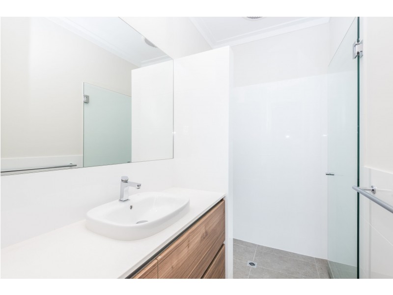 5/11 Wingala Grove, Kallaroo WA 6025