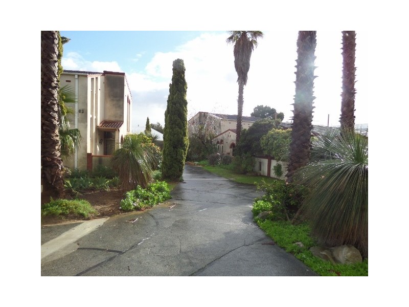 4/63 LYNN ST, Trigg WA 6029