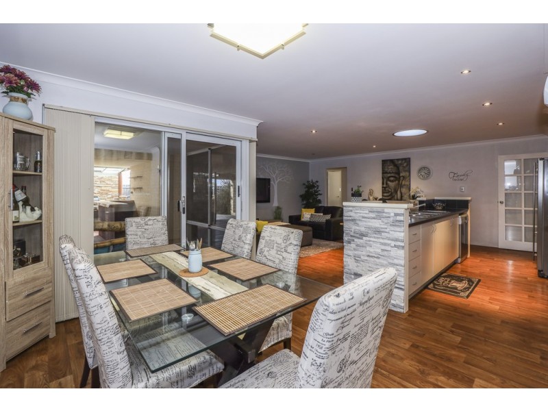 40 Cave Loop, Yanchep WA 6035