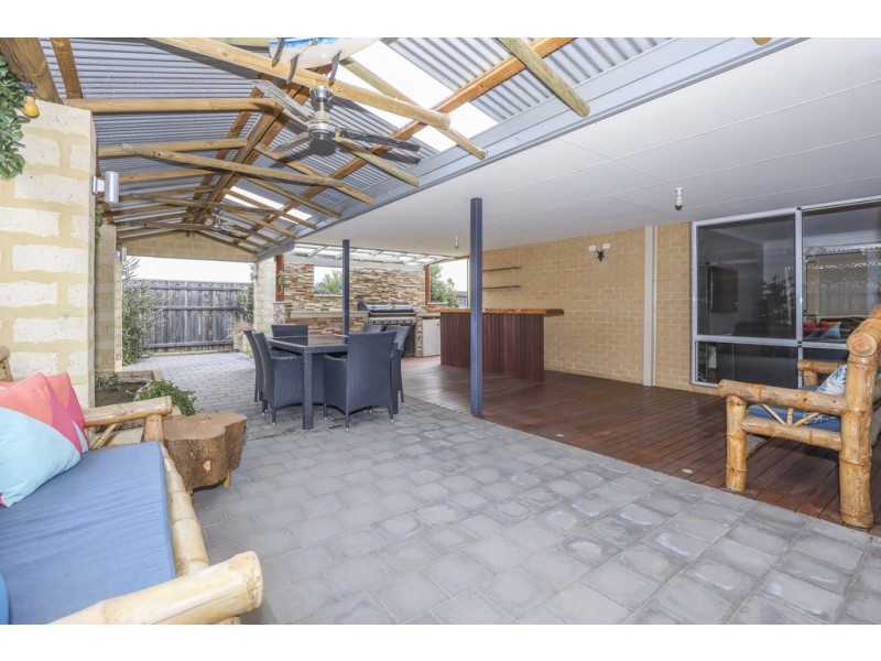 40 Cave Loop, Yanchep WA 6035