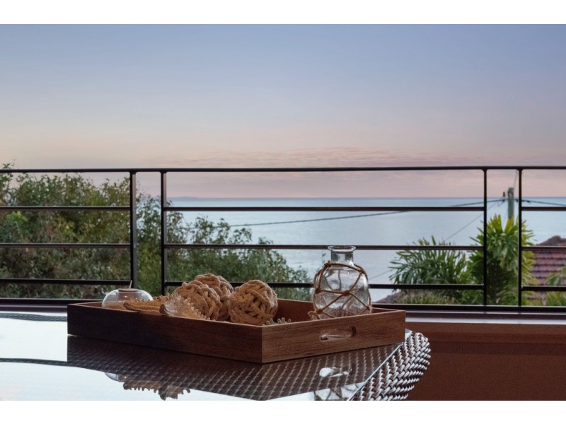 16 Mettam Street, Trigg WA 6029