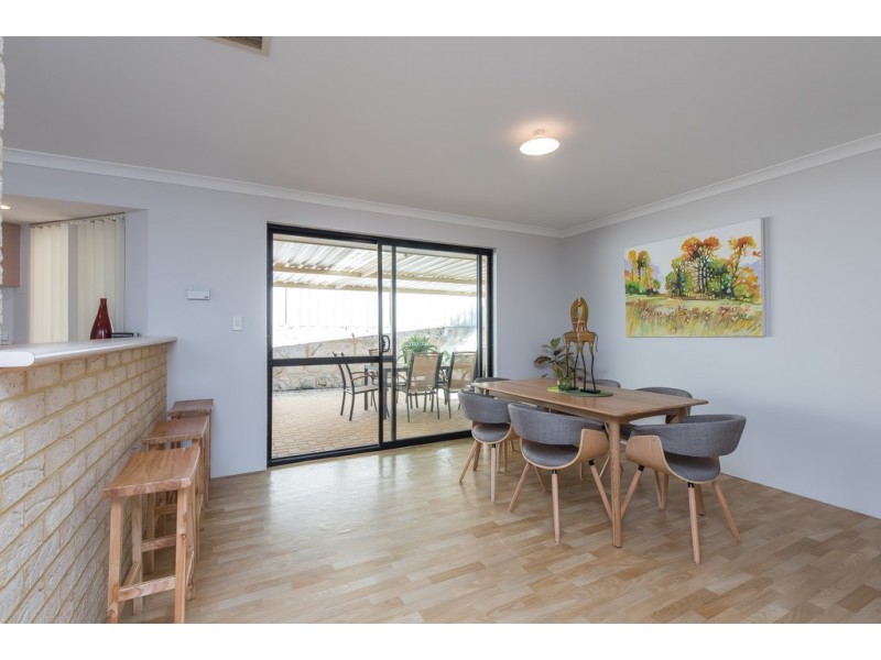 6 Golspie Place, Kinross WA 6028