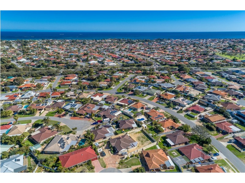 18a Drammen Elbow, Merriwa WA 6030