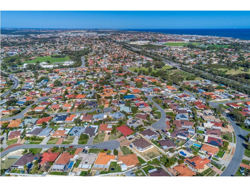 18a Drammen Elbow, Merriwa WA 6030