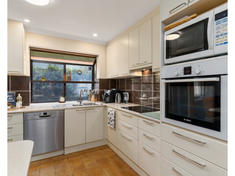 45 Bridgewater Drive, Kallaroo WA 6025