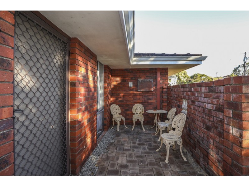 2 Kenny Drive, Duncraig WA 6023