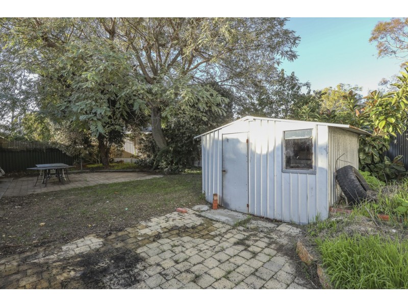 2 Kenny Drive, Duncraig WA 6023