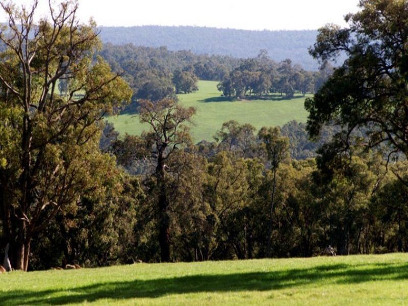 75 Potoroo Retreat, Gidgegannup WA 6083